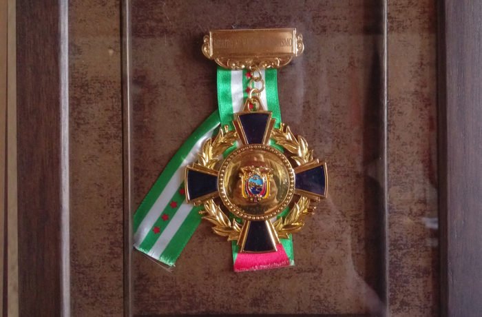Condecoración Eloy Alfaro Delgado “Mérito Cívico al Heroísmo”